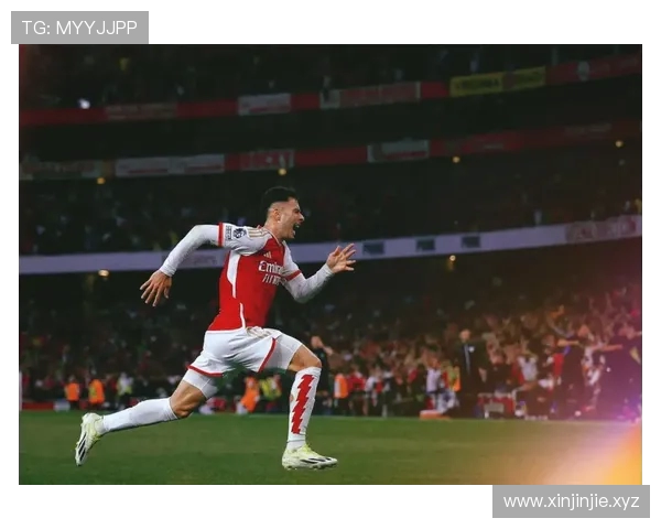 马丁内利替补闪击刷新队史纪录凭欧冠最快进球荣膺全场最佳